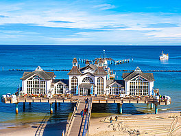 Numerous buildings worth seeing on the German Baltic coast, here the Sellin quay 