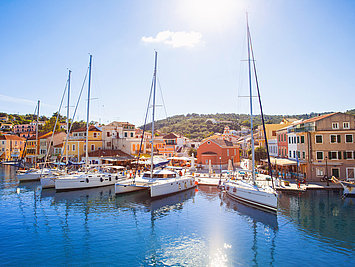 Gaios es el principal puerto de Paxos, la más pequeña de las siete islas jónicas